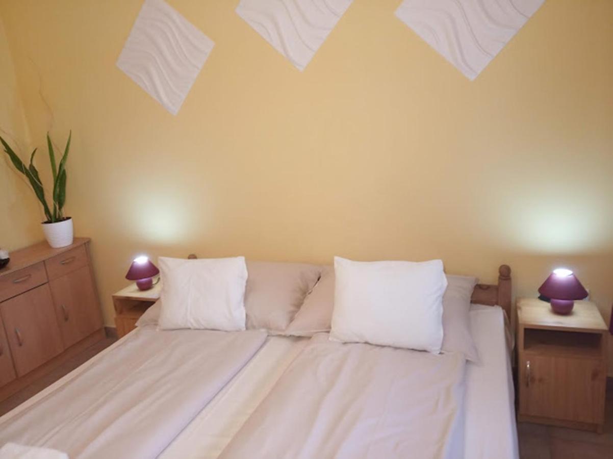 Bazsi Apartman Hajdúszoboszló 외부 사진