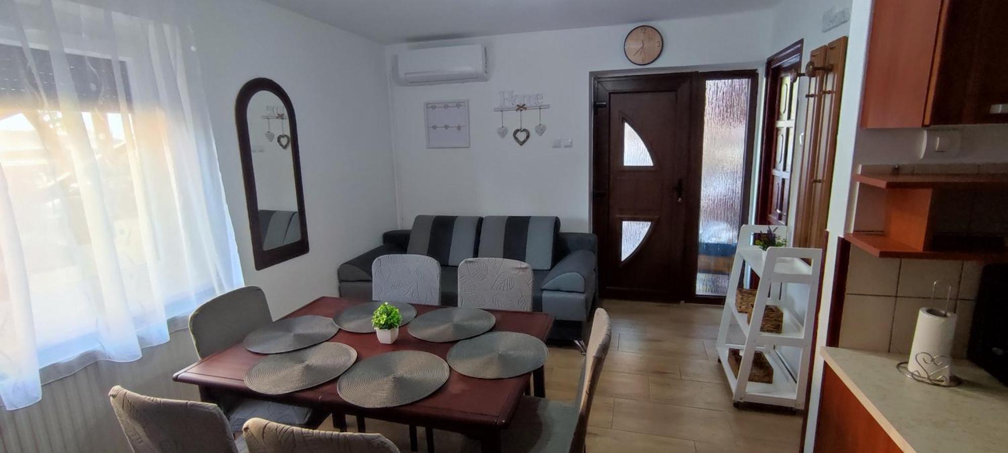 Bazsi Apartman Hajdúszoboszló 외부 사진