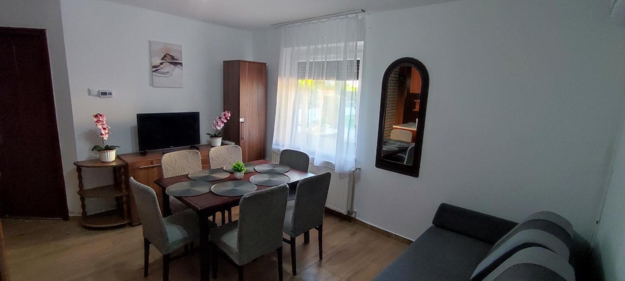 Bazsi Apartman Hajdúszoboszló 외부 사진