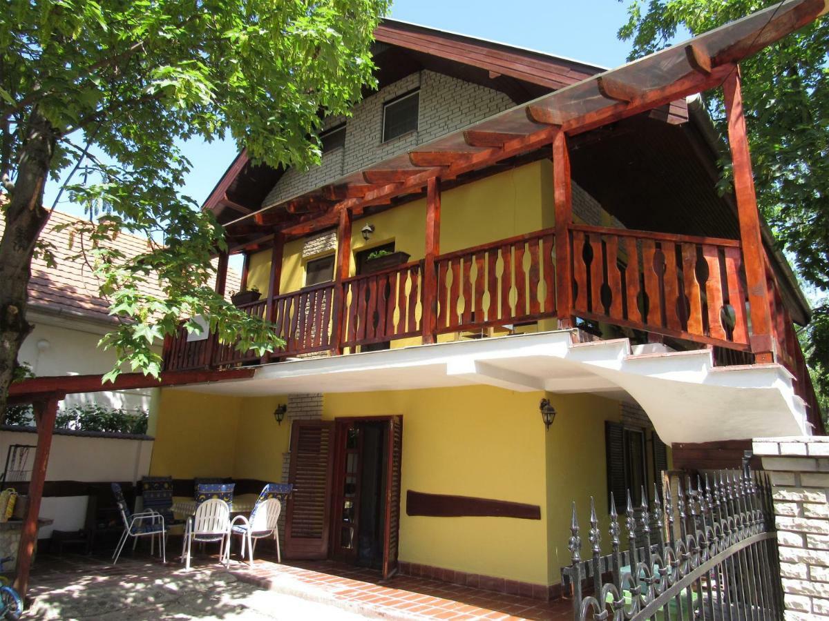 Bazsi Apartman Hajdúszoboszló 외부 사진